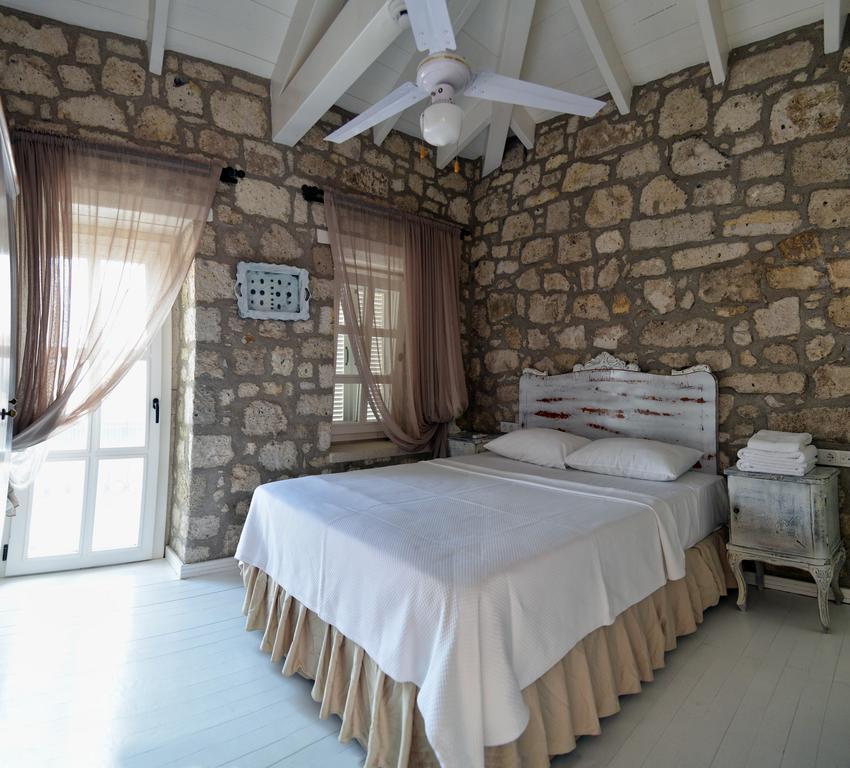 Simira Hotel Alaçatı Luaran gambar